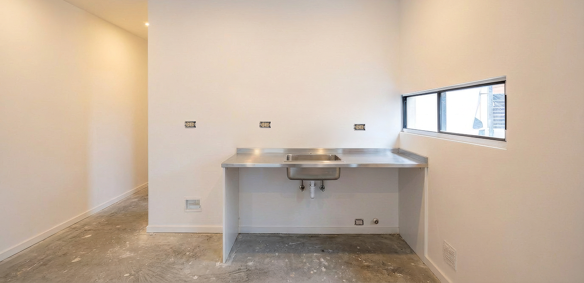 cocina-lineal-apartamento-antes cocina-lineal-apartamento-antes